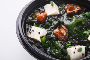 Japanese seaweed soup promotes weight loss